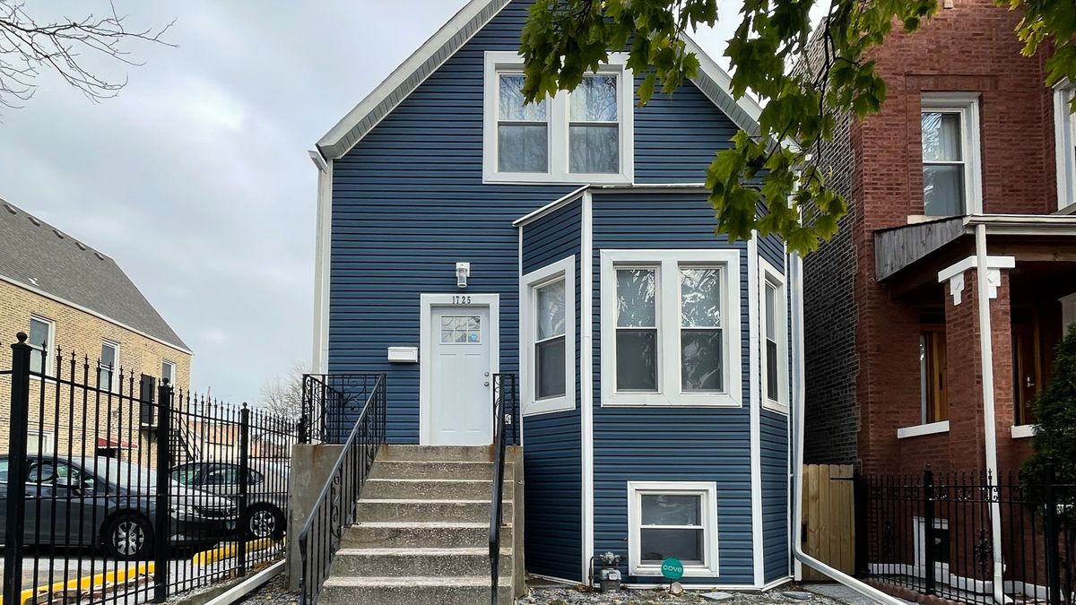 1725 Kedvale Avenue, Chicago, IL 60639