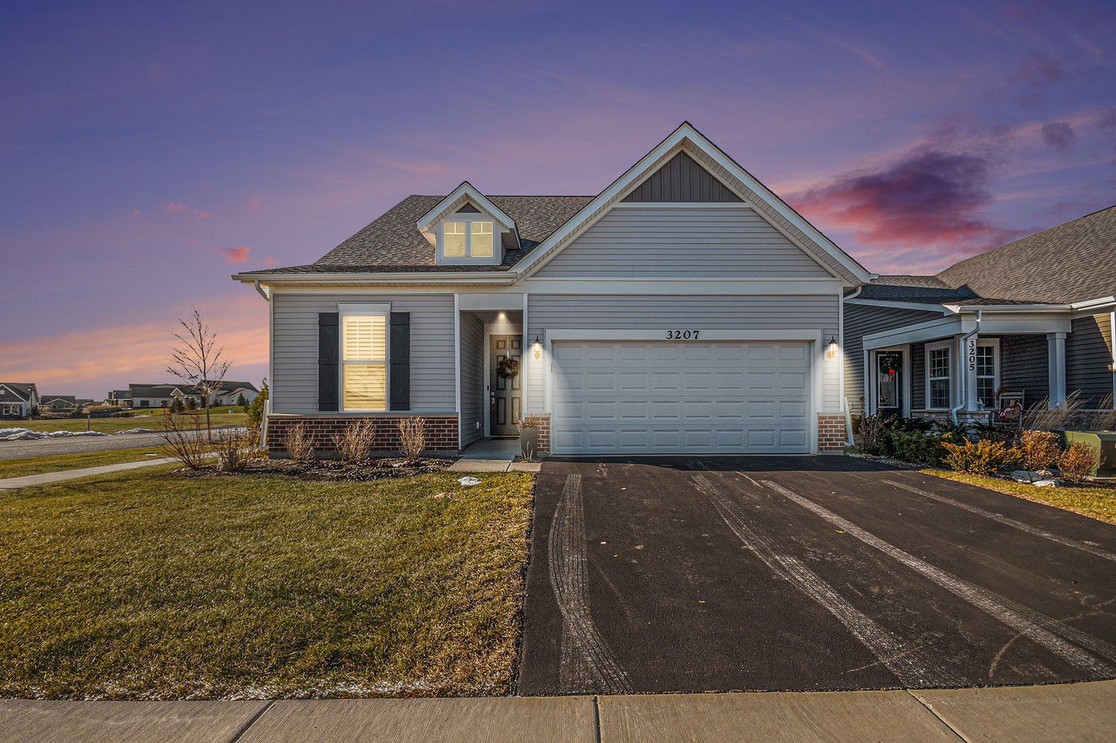 3207 Dove Mountain Drive — Aurora, IL 60503