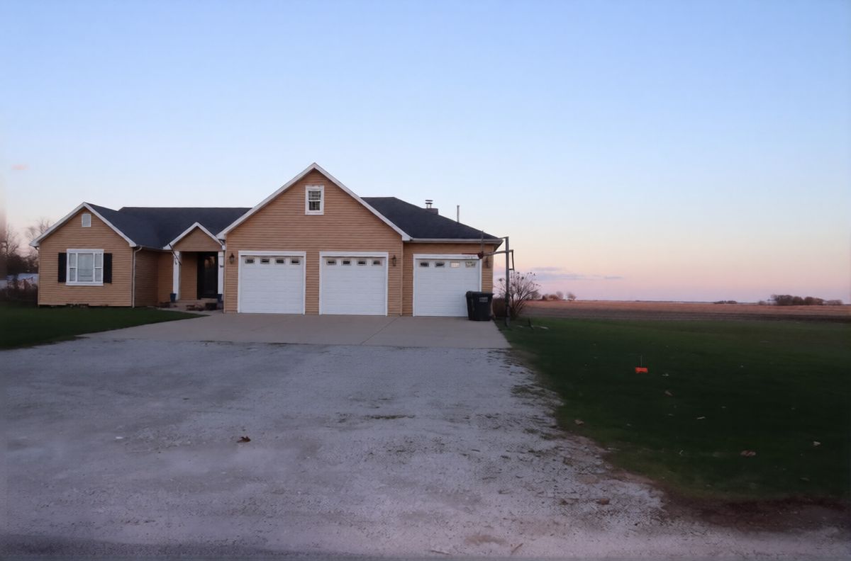306 S Third Street, Ashkum, IL 60911