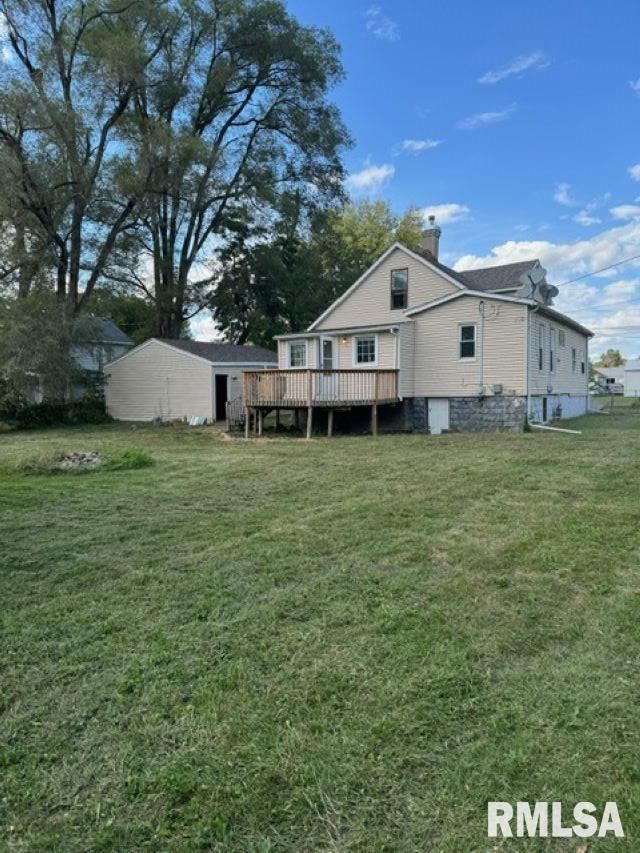604 W 2ND Avenue, Milan, IL 61264