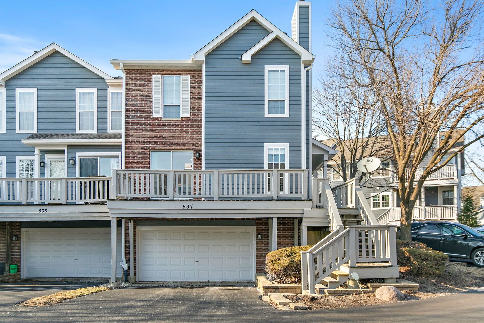 537 Parkside Drive — Palatine, IL 60067