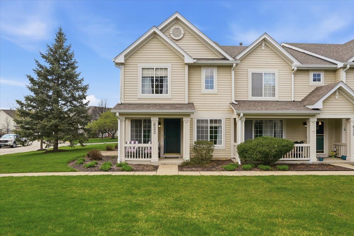 622 Key Largo Drive #622 — Fox Lake, IL 60020