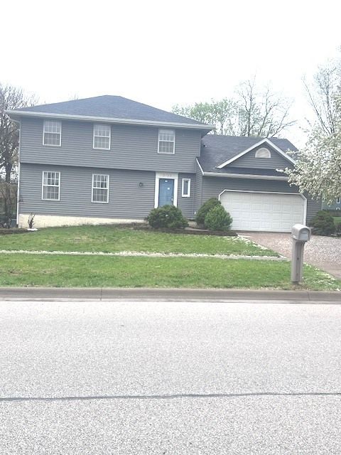 2725 crow creek Road — Bettendorf, IA 52722