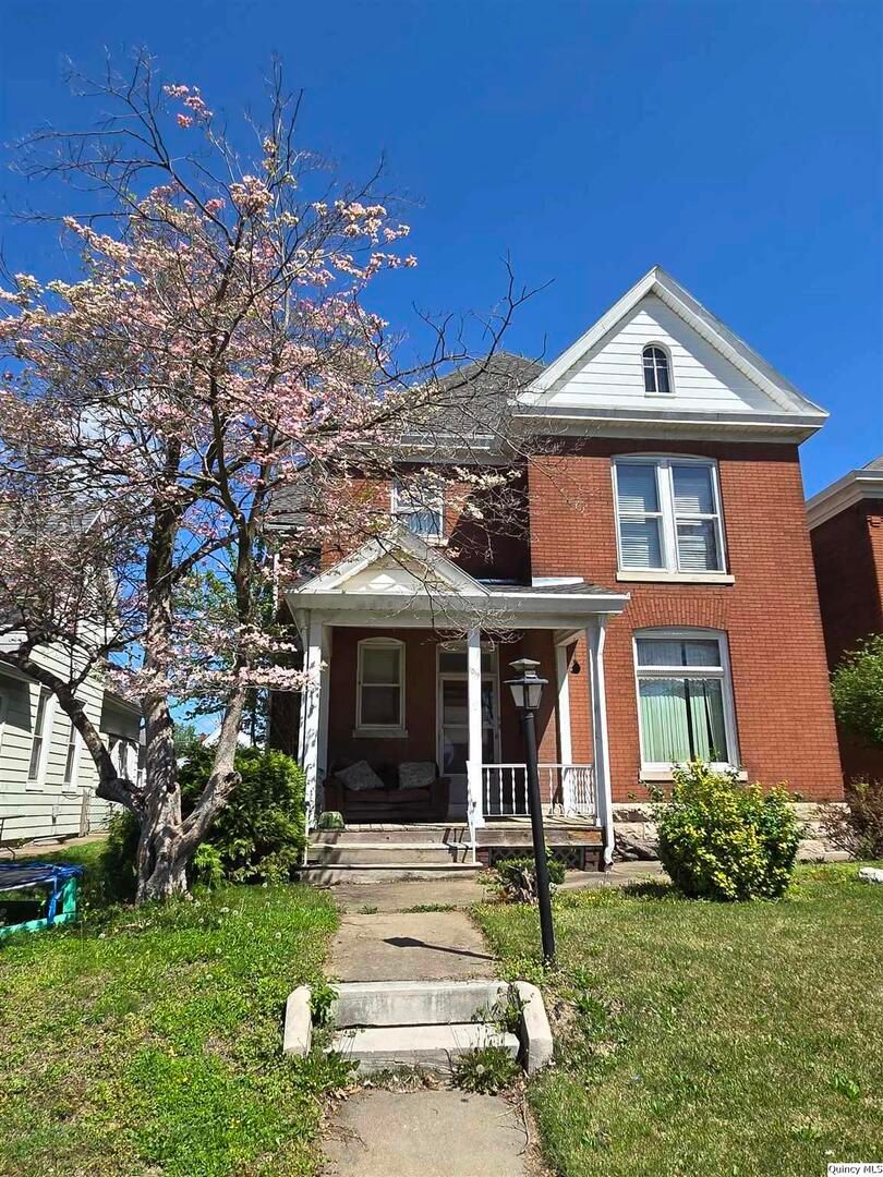 1019 Madison St. — Quincy, IL 62301