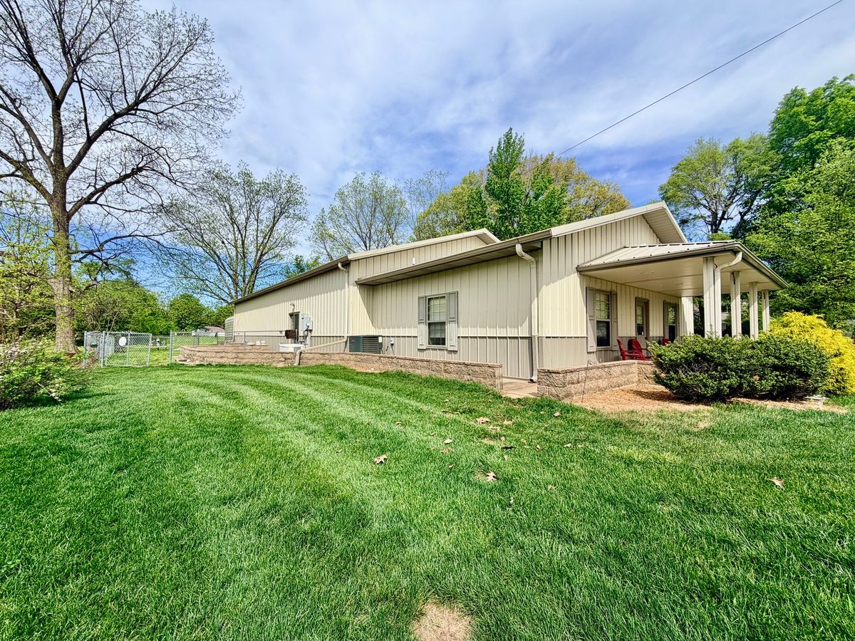 2123 North Avenue, Metropolis, IL 62960