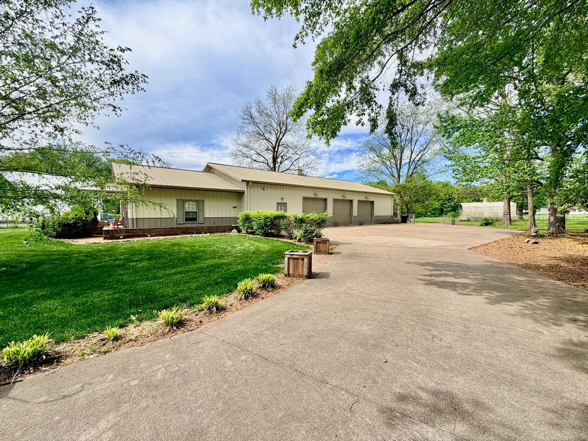 2123 North Avenue, Metropolis, IL 62960