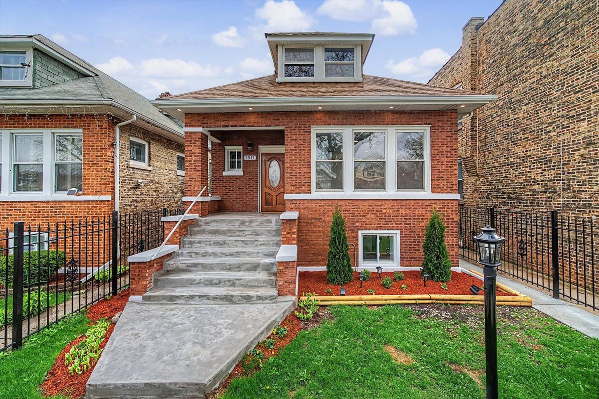 1511 Linder Avenue, Chicago, IL 60651