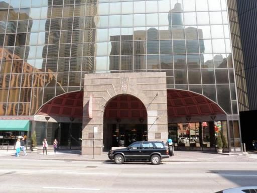 10 E ONTARIO Street #3307 — Chicago, IL 60611