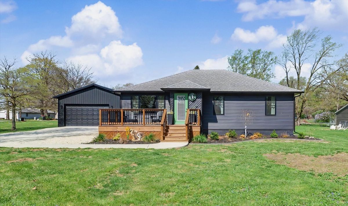 110 Elm Street, Loda, IL 60948