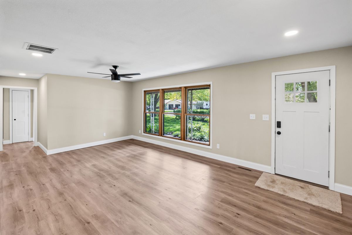 118 E Bower Street, Oreana, IL 62554