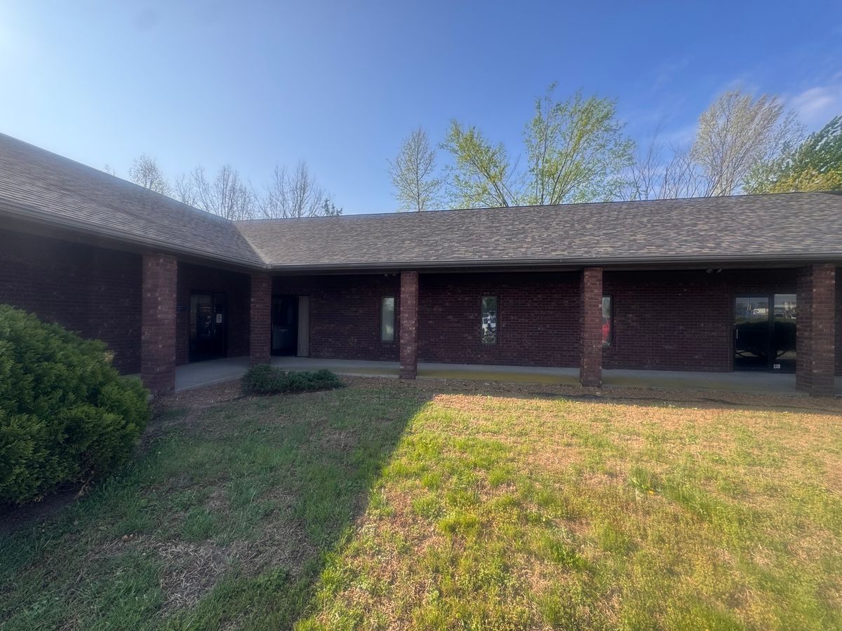 103 Airway Drive, Marion, IL 62959