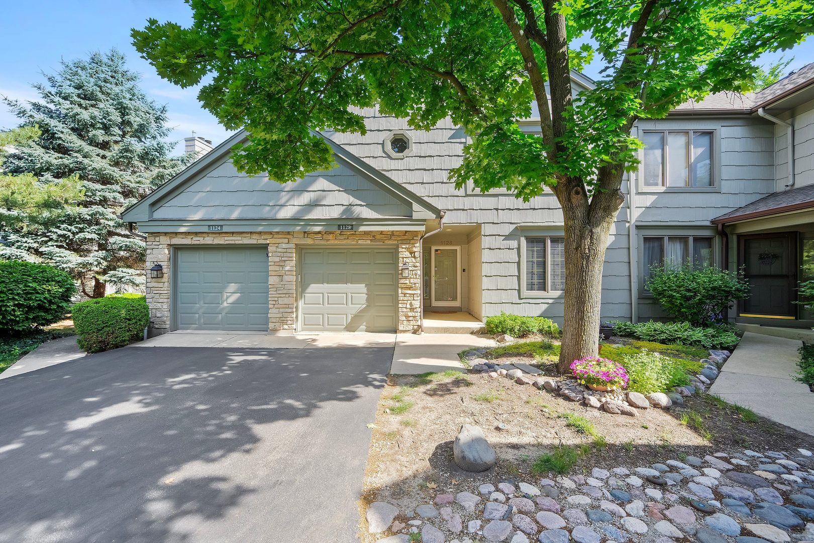 1128 BRISTLECONE Court #1128 — Darien, IL 60561