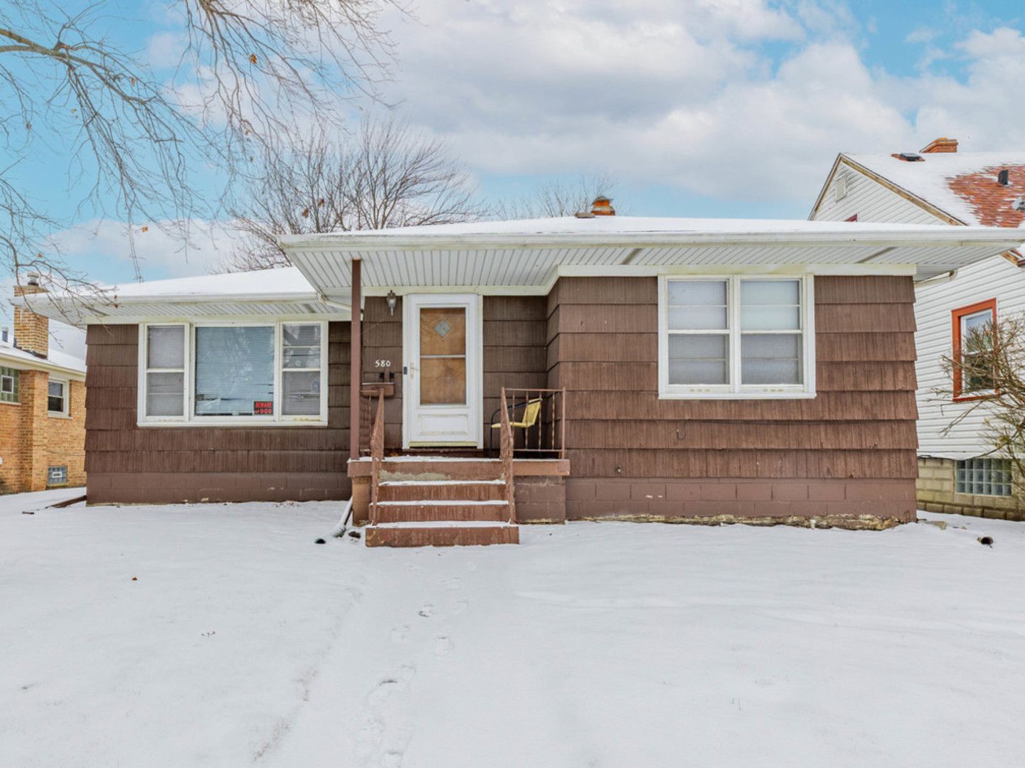 580 Hirsch Avenue — Calumet City, IL 60409