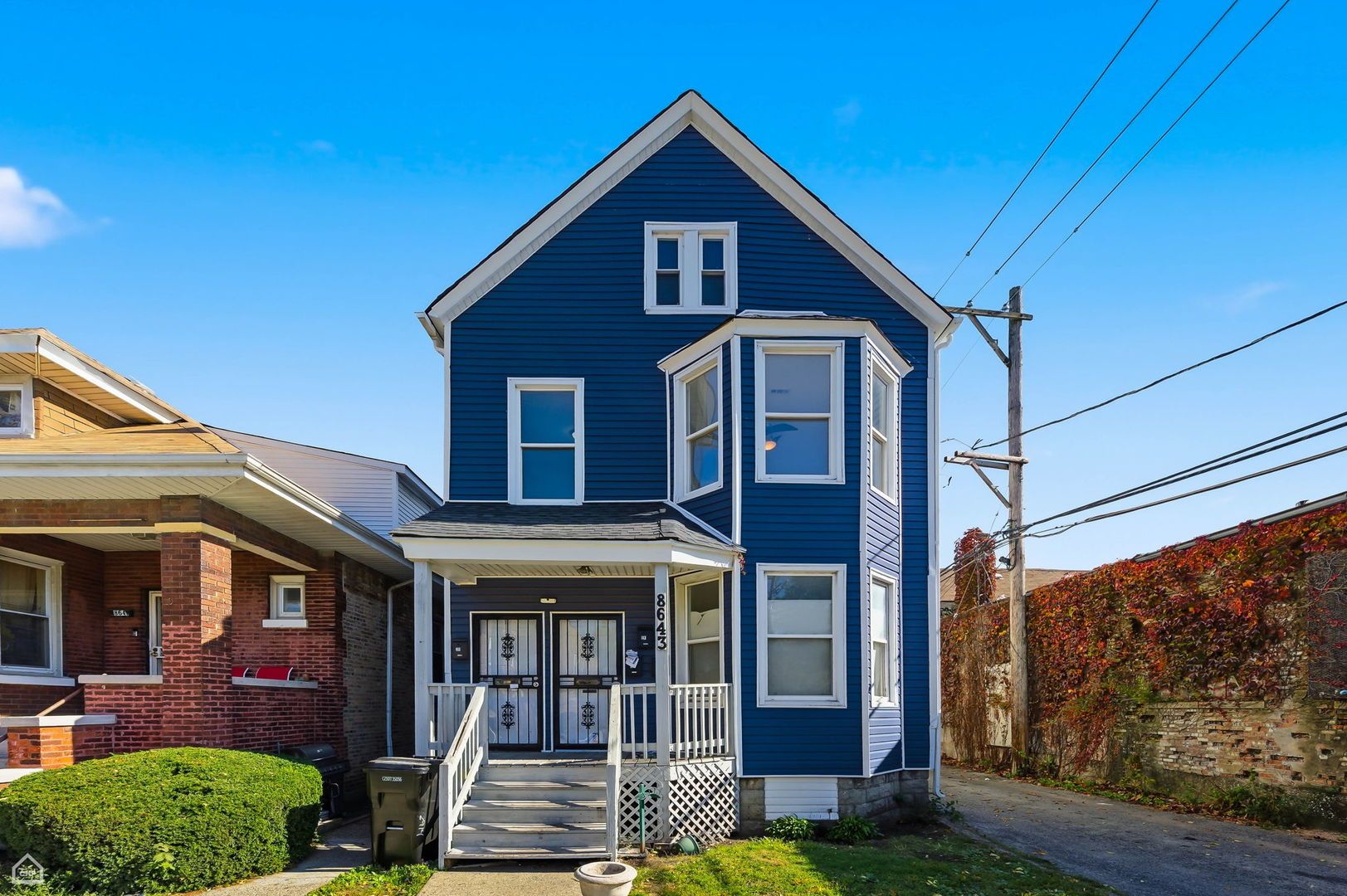 8643 S Exchange Avenue — Chicago, IL 60617