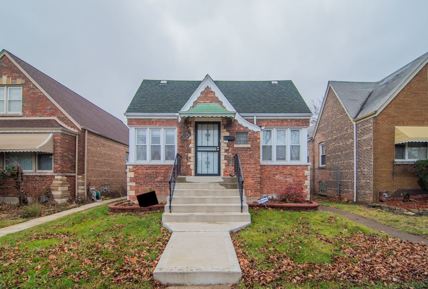 12123 S Lafayette Avenue — Chicago, IL 60628