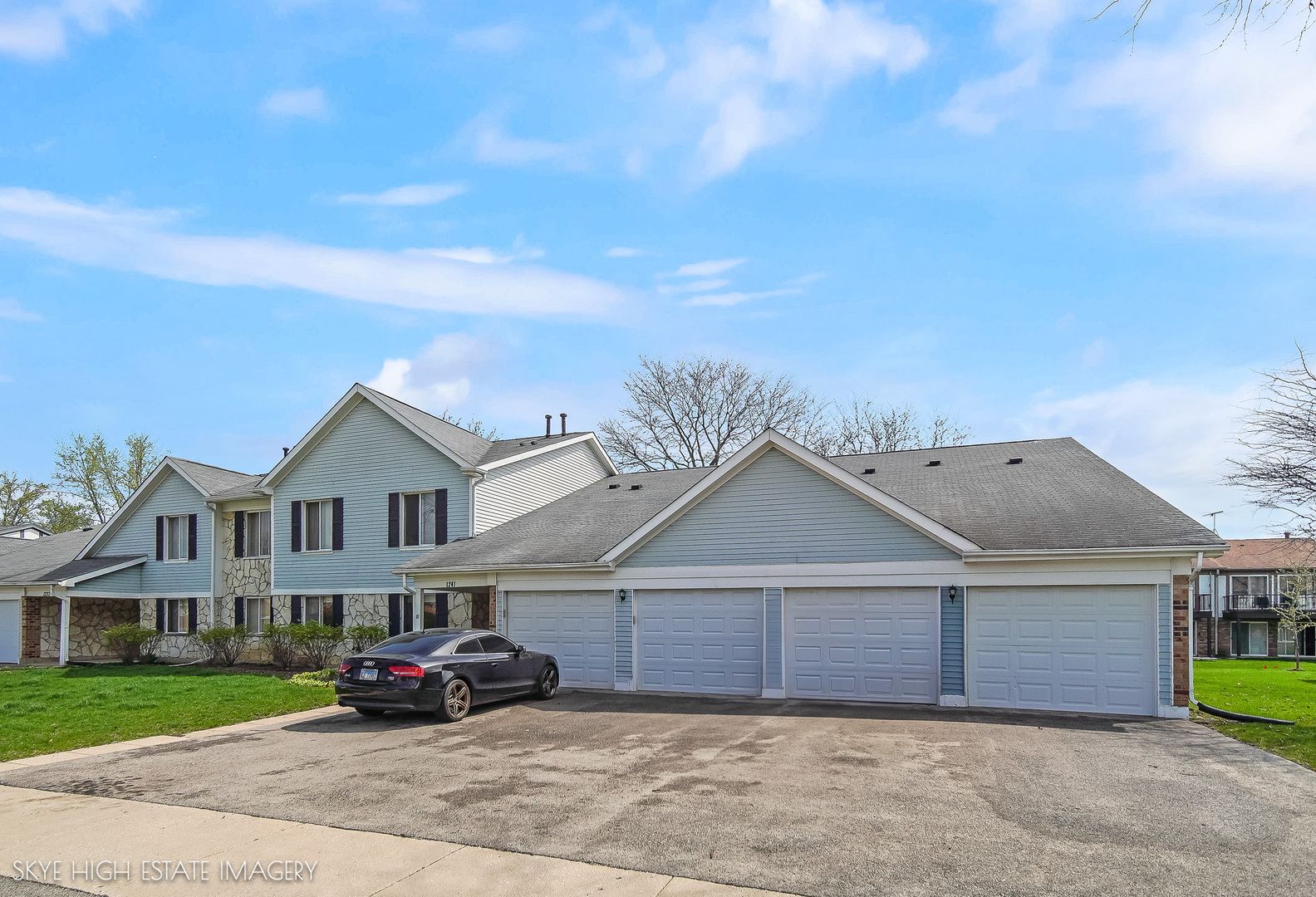 1241 S Williams Street #40-1 — Westmont, IL 60559
