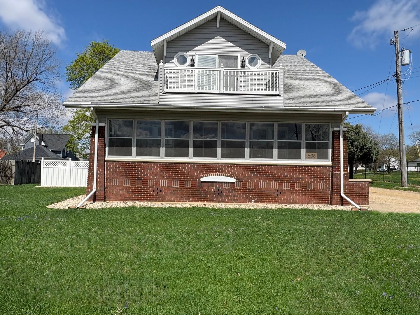608 Main Street — Ashton, IL 61006