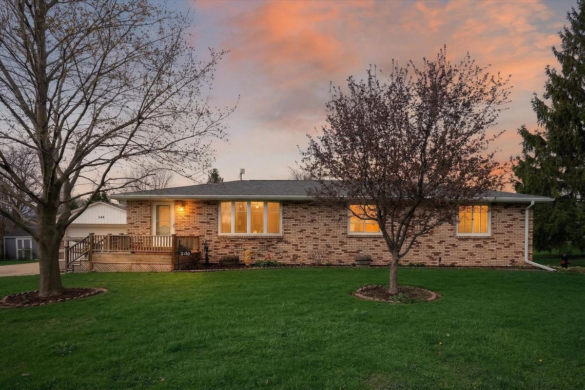 340 Shaffer Street, Dakota, IL 61018