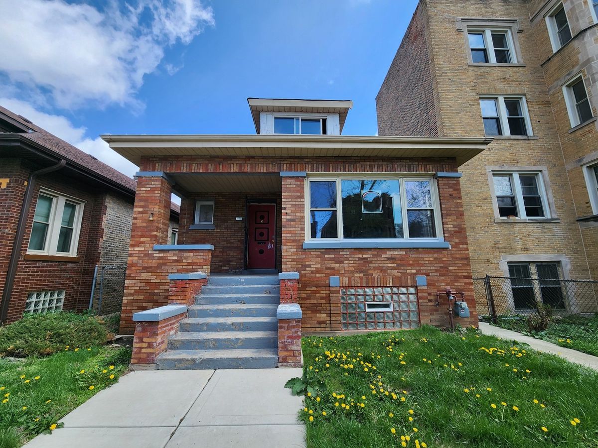 8253 Throop Street, Chicago, IL 60620