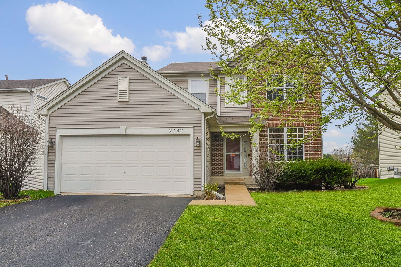 2382 Shiloh Drive — Aurora, IL 60503
