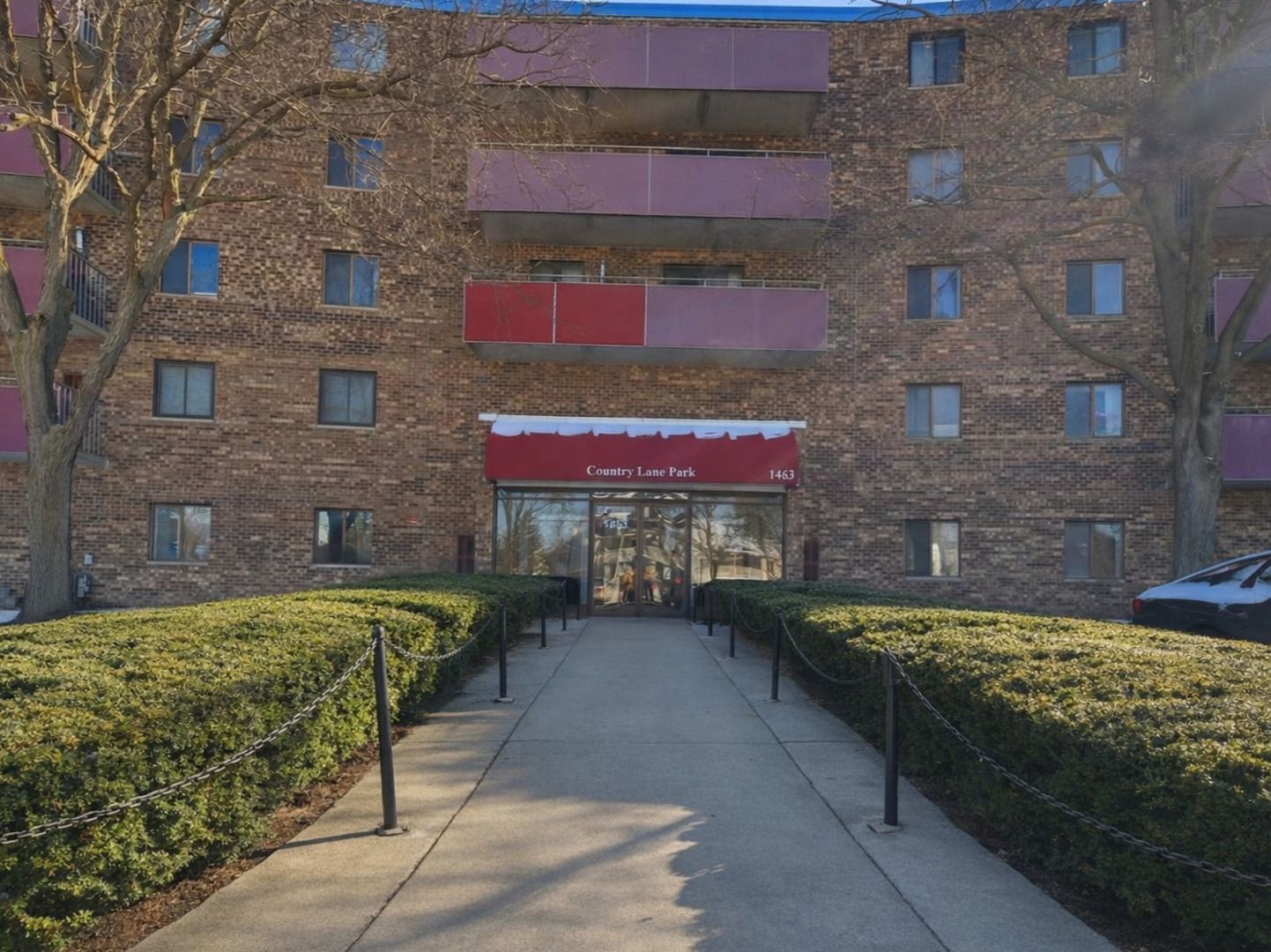 1463 Mercury Drive #115 — Schaumburg, IL 60193