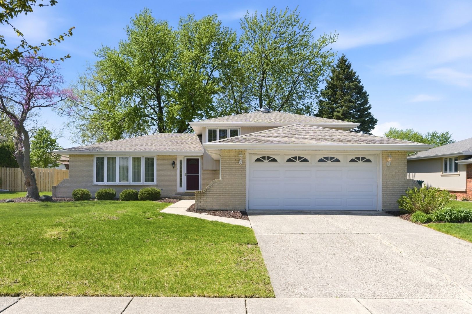 14044 Terry Drive — Orland Park, IL 60462