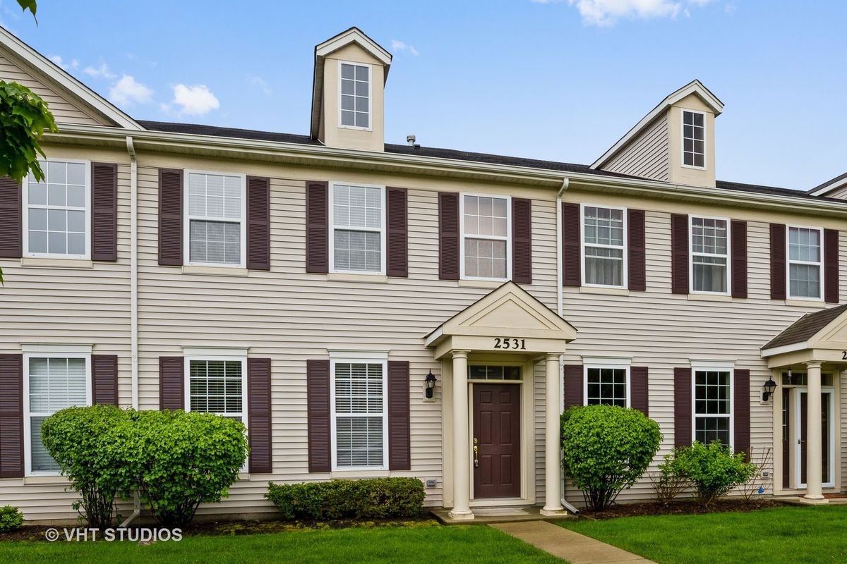 2531 Congress Avenue, Aurora, IL 60503