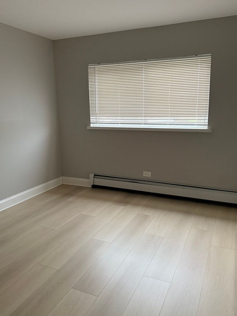 706 Marilyn Avenue, Glendale Heights, IL 60139