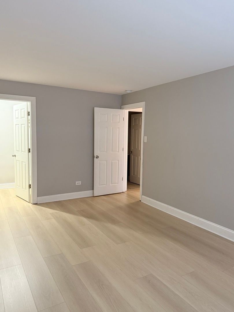 706 Marilyn Avenue, Glendale Heights, IL 60139