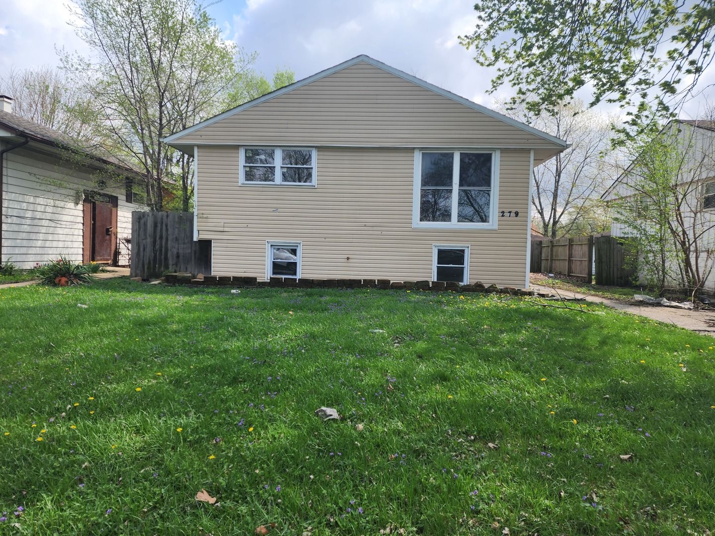 279 Chappel Avenue — Calumet City, IL 60409