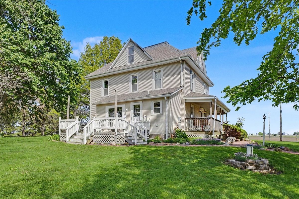 23 E 1500 North Road, Cisco, IL 61830