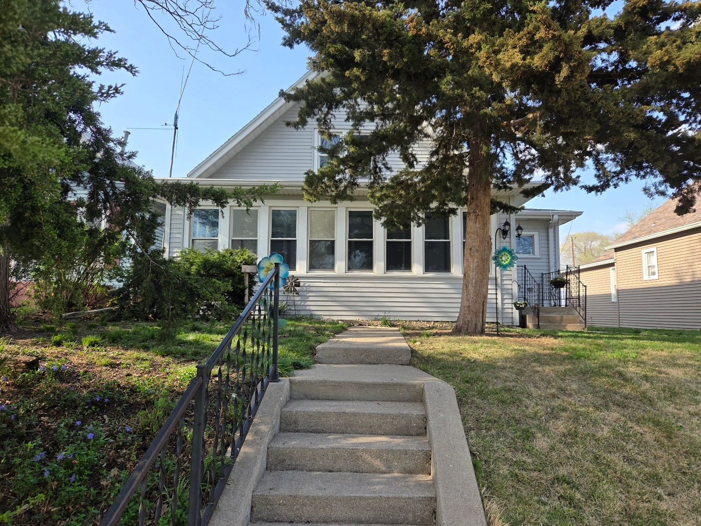 124 E 4th Street — Spring Valley, IL 61362