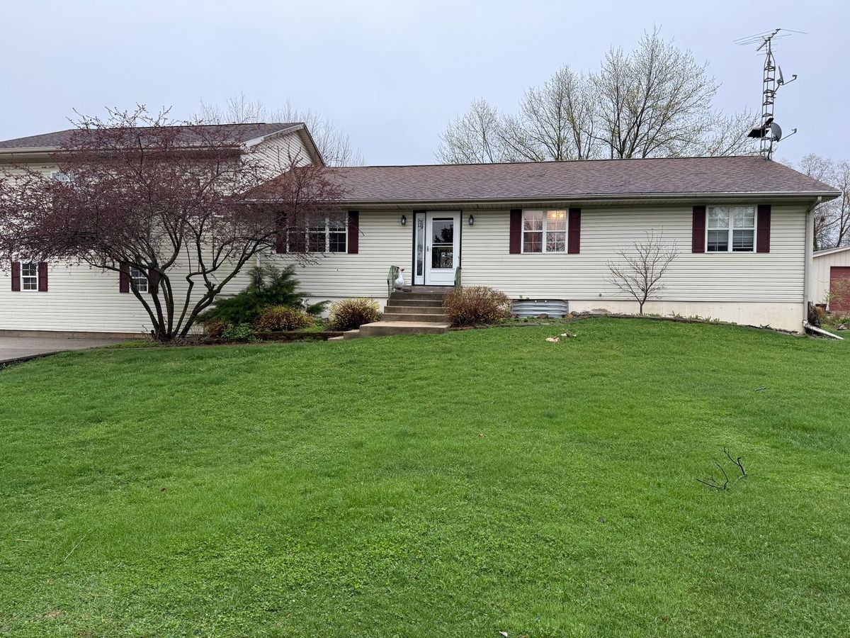 6208 Oak Street, Harvard, IL 60033