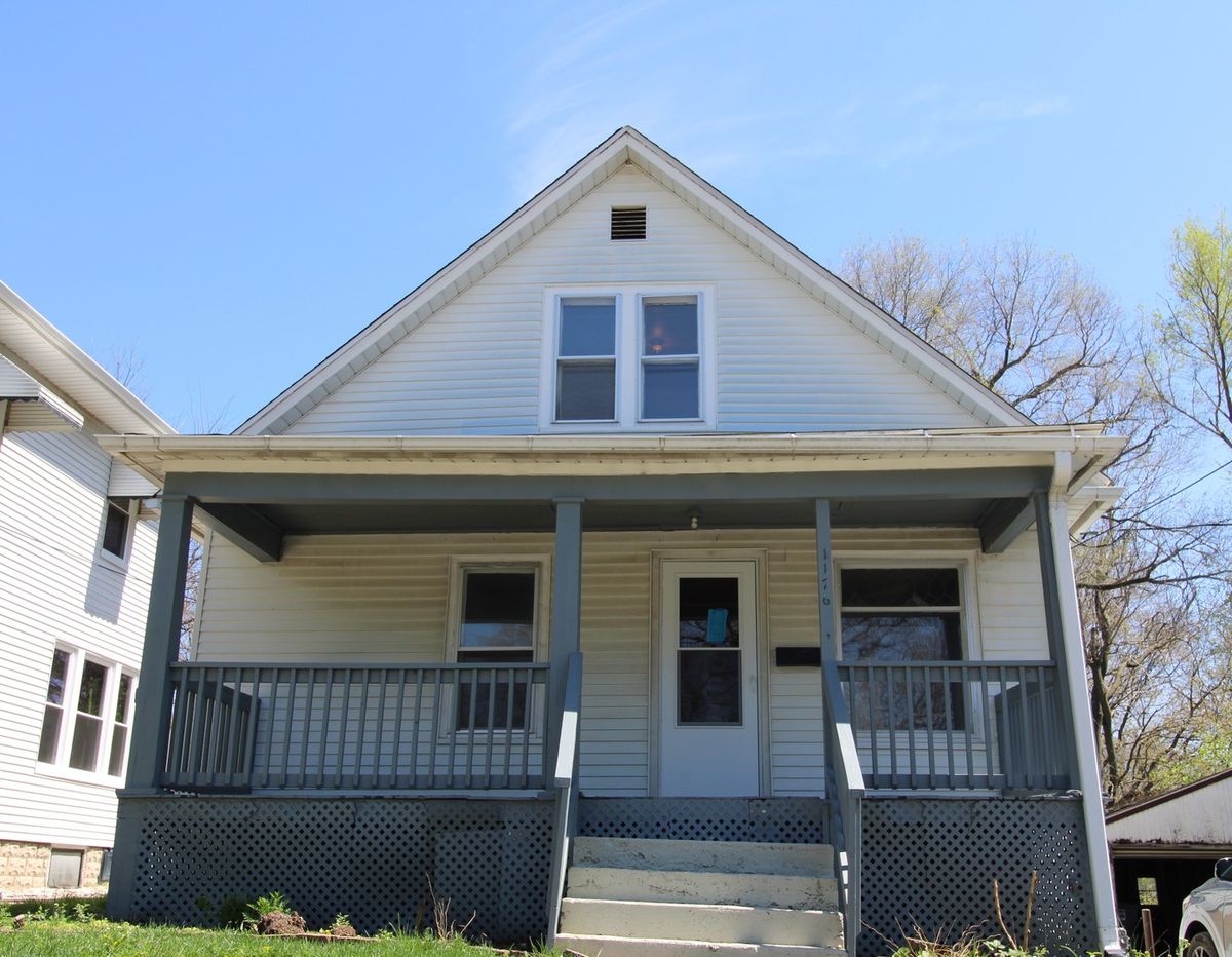 1176 22nd Street, Moline, IL 51265