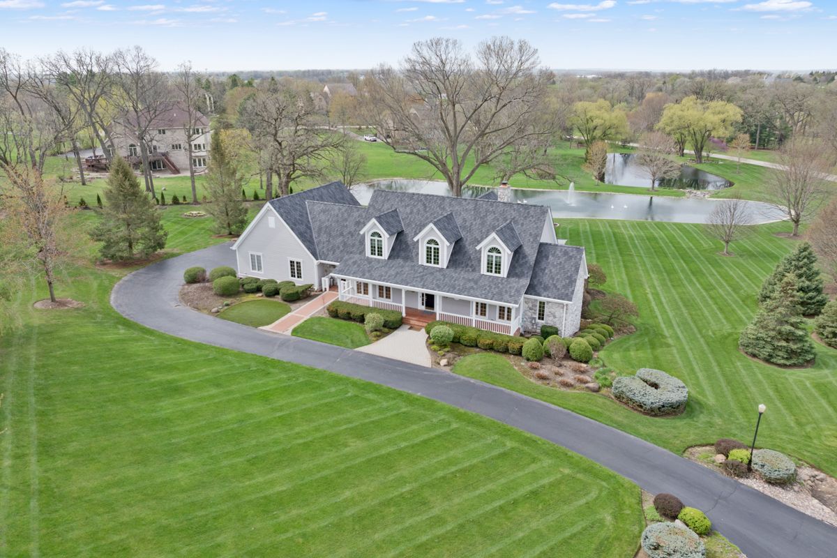 3916 Windmere Lane — Johnsburg, IL 60051