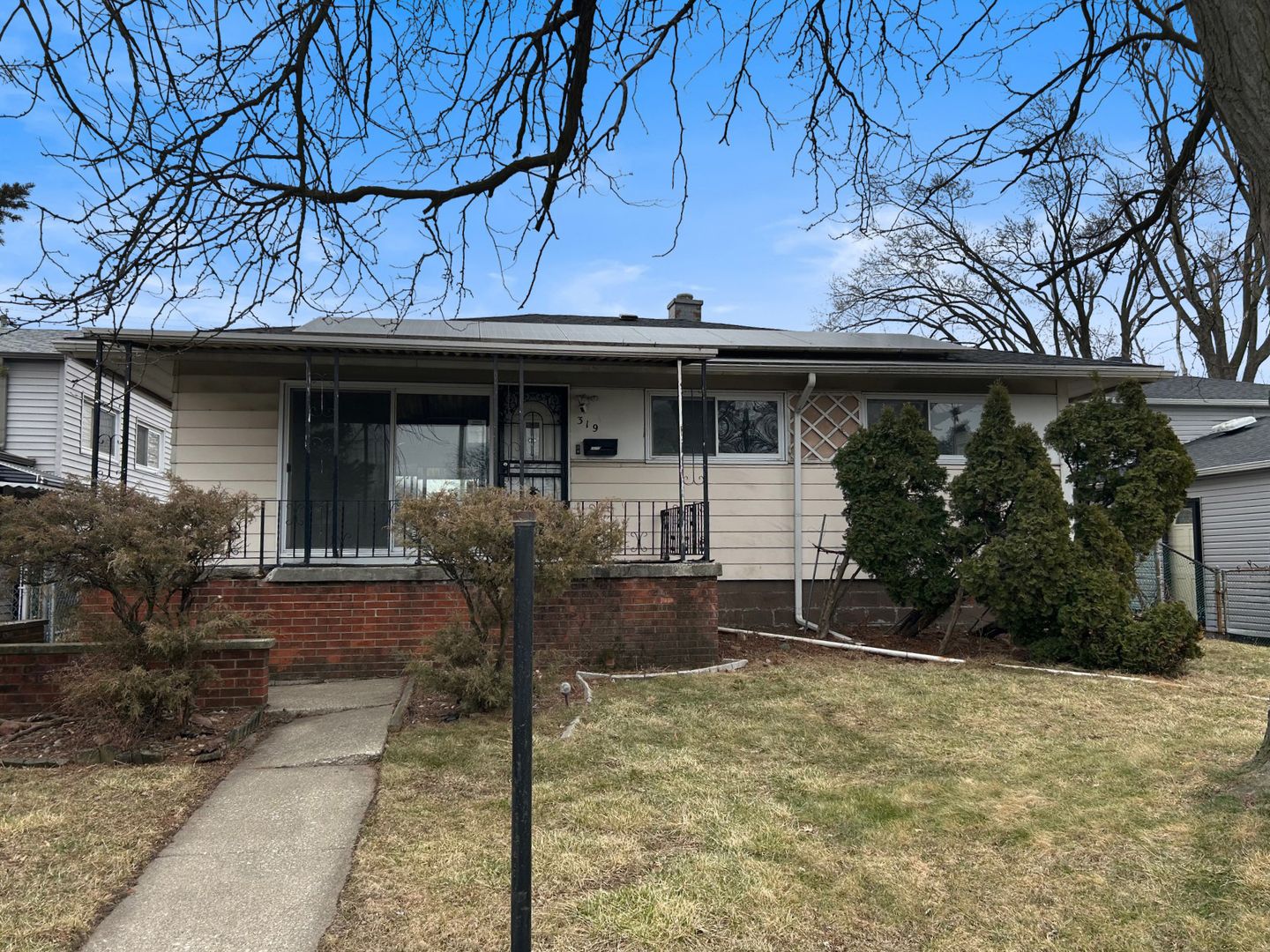 319 Merrill Avenue — Calumet City, IL 60409