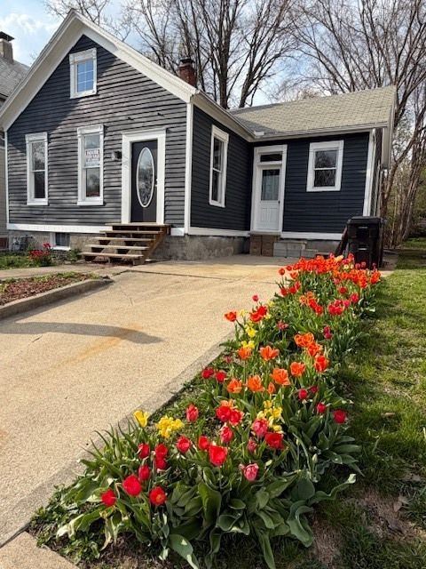 604 Market Street, Bloomington, IL 61701