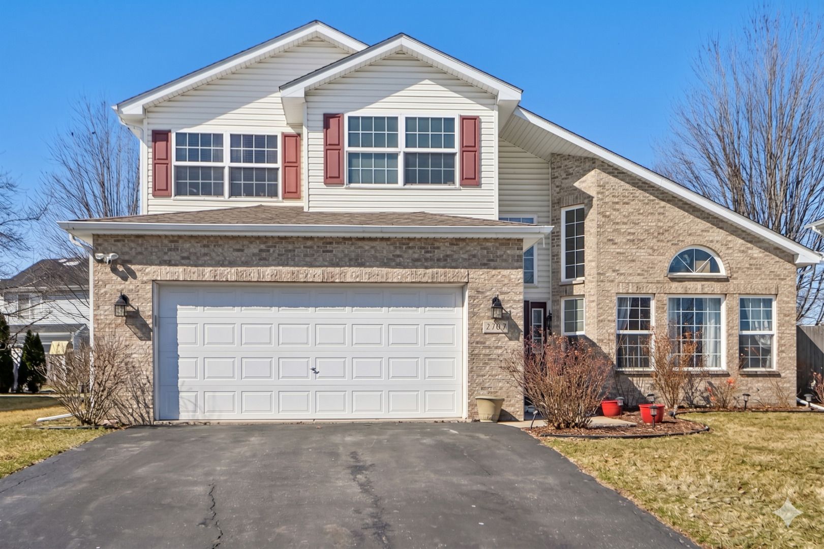 2707 Cedar Breaks Court — Plainfield, IL 60586