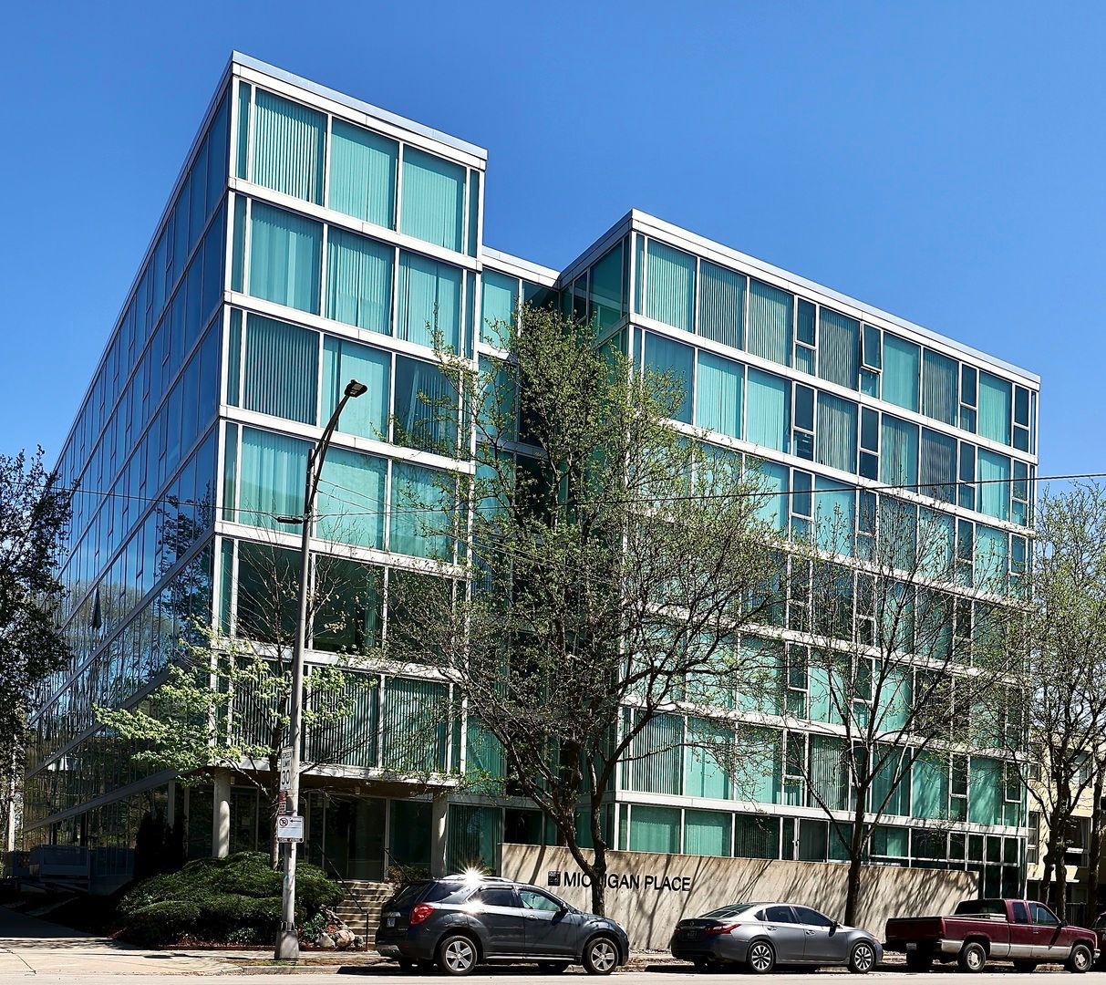 3115 S Michigan Avenue #504 — Chicago, IL 60616