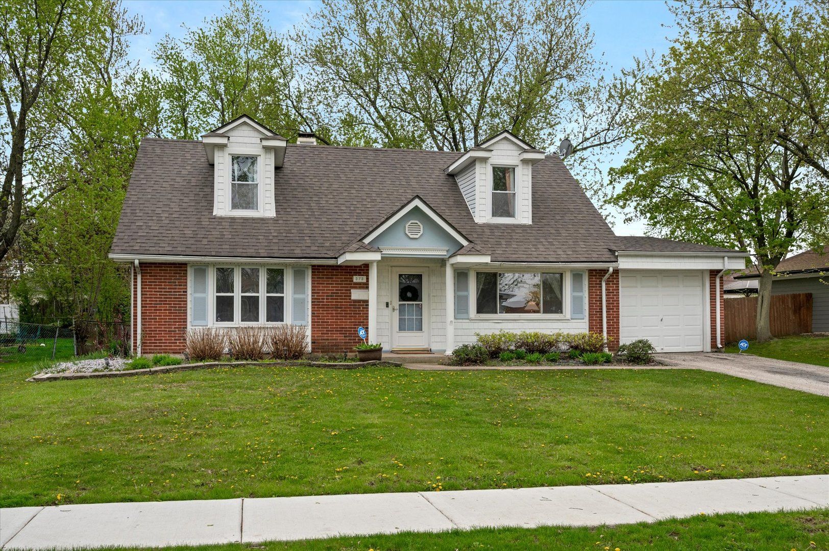 575 Jamison Lane — Hoffman Estates, IL 60169