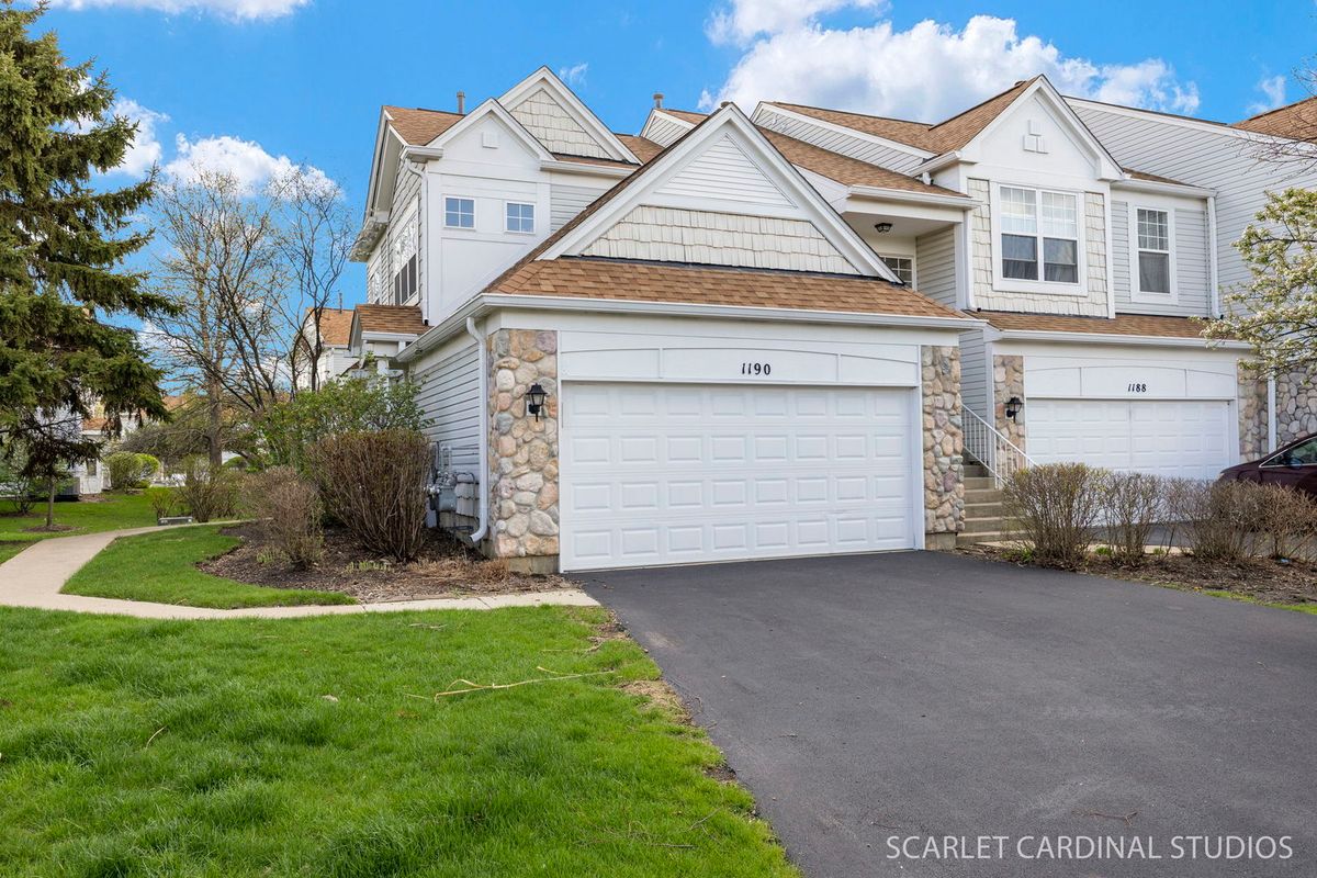 1190 Delta Drive, Elgin, IL 60123