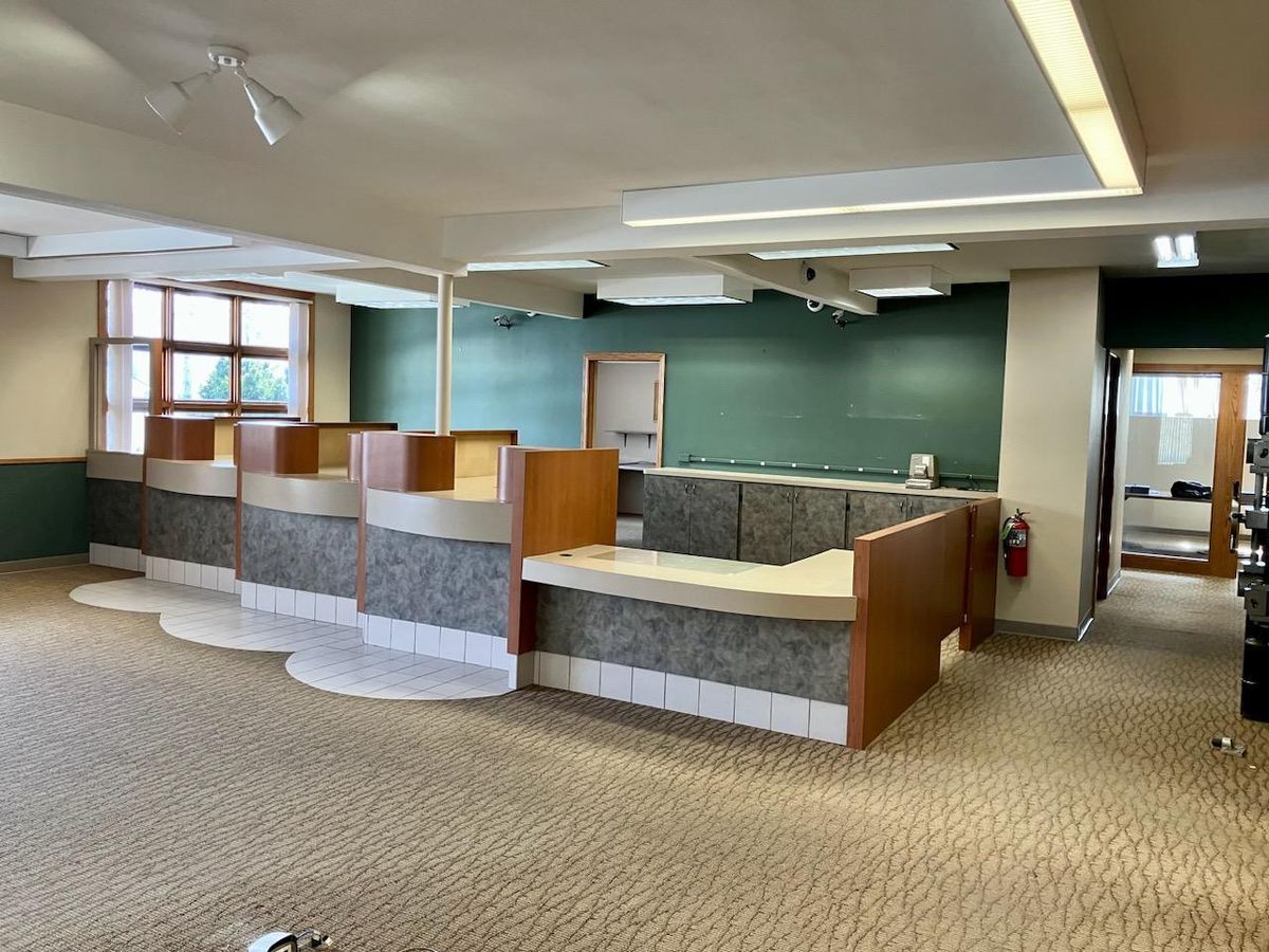 109 N State Street, Poplar Grove, IL 61065