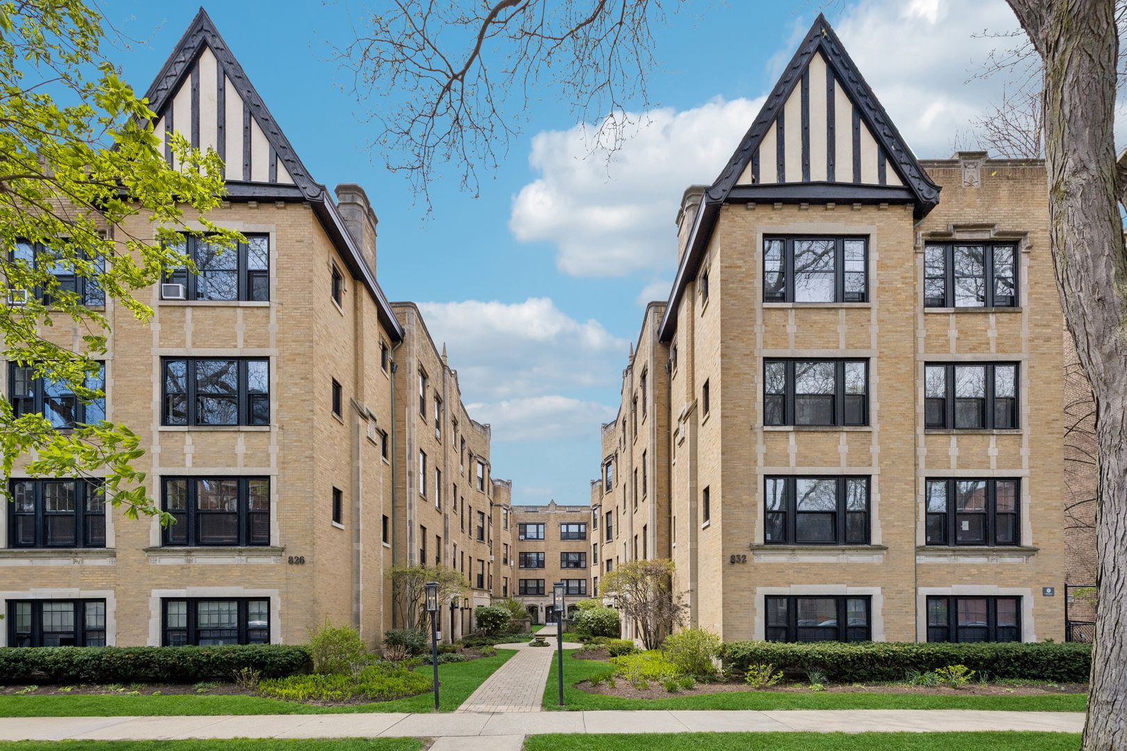 832 Michigan Avenue #G2 — Evanston, IL 60202