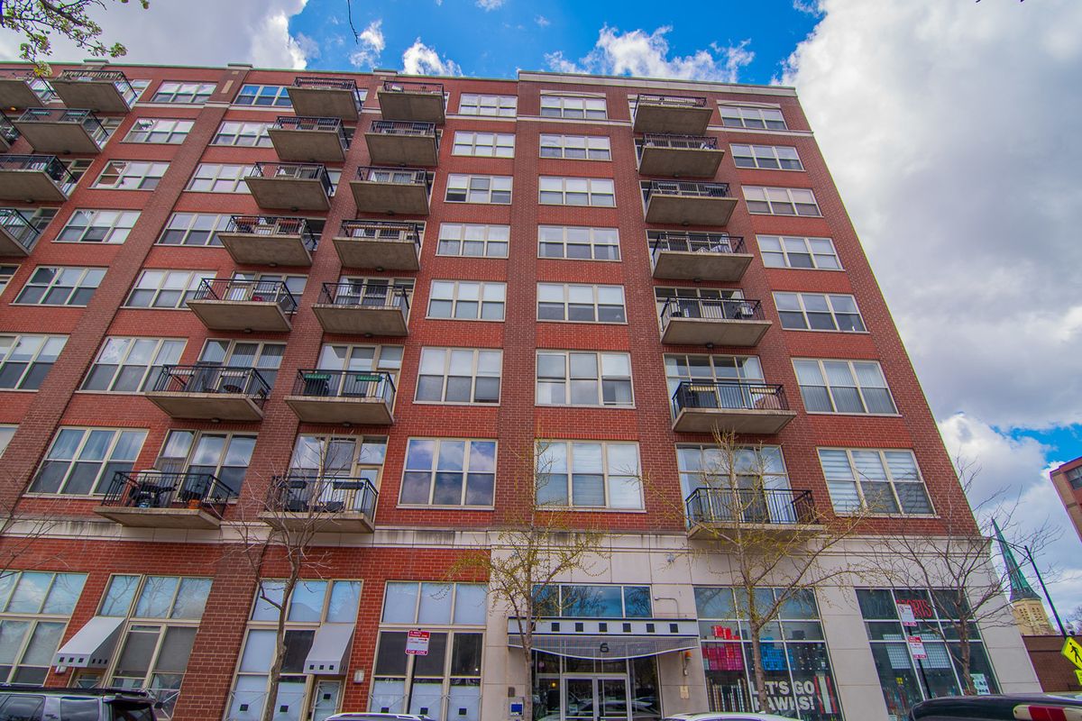 6 Laflin Street, Chicago, IL 60607