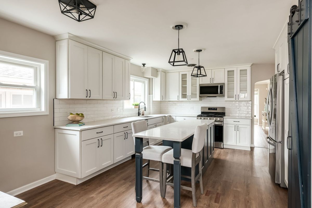 7023 29th Place, Berwyn, IL 60402