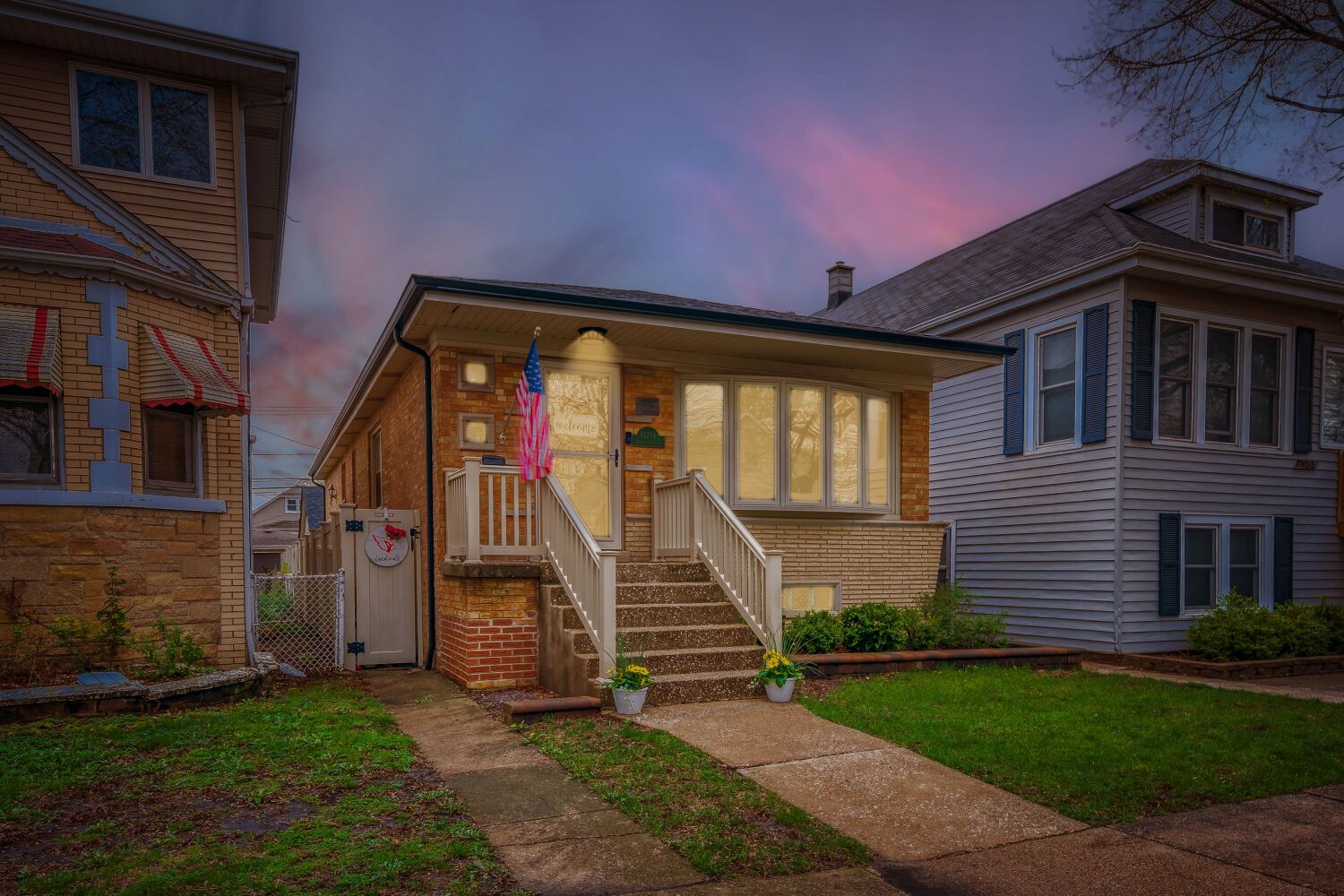 11214 S Sawyer Avenue — Chicago, IL 60655
