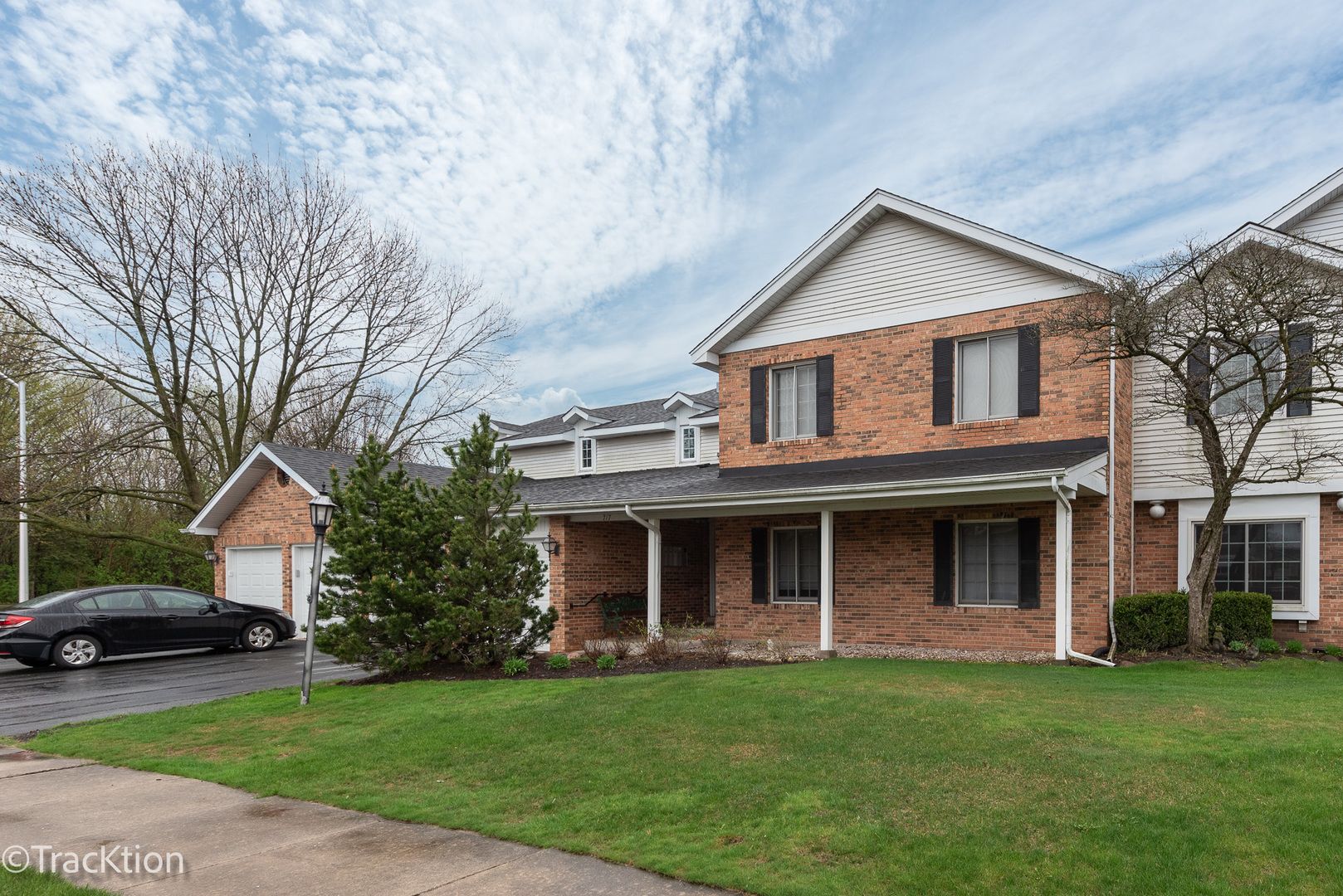 717 Maplewood Court #B — Willowbrook, IL 60527