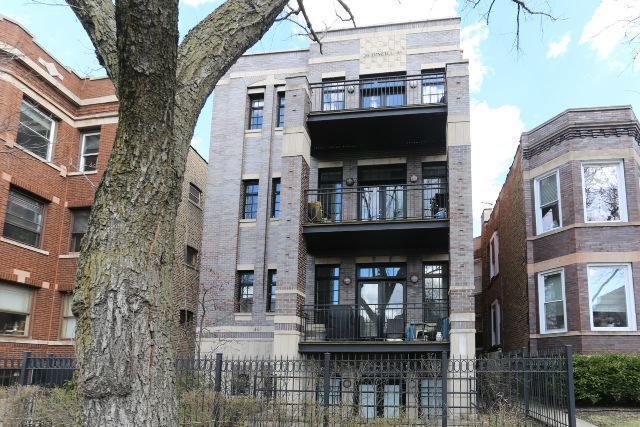 4325 N Ashland Avenue #G — Chicago, IL 60613
