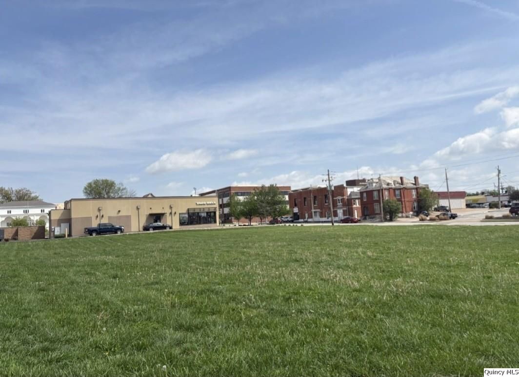 839 Vermont St — Quincy, IL 62301