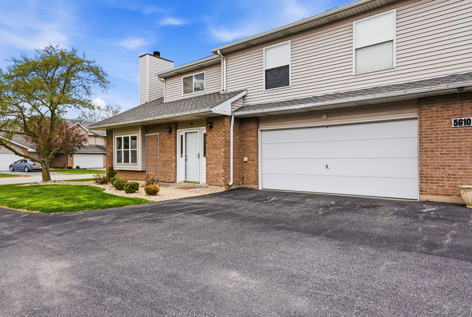 5610 W VON Avenue #A — Monee, IL 60449